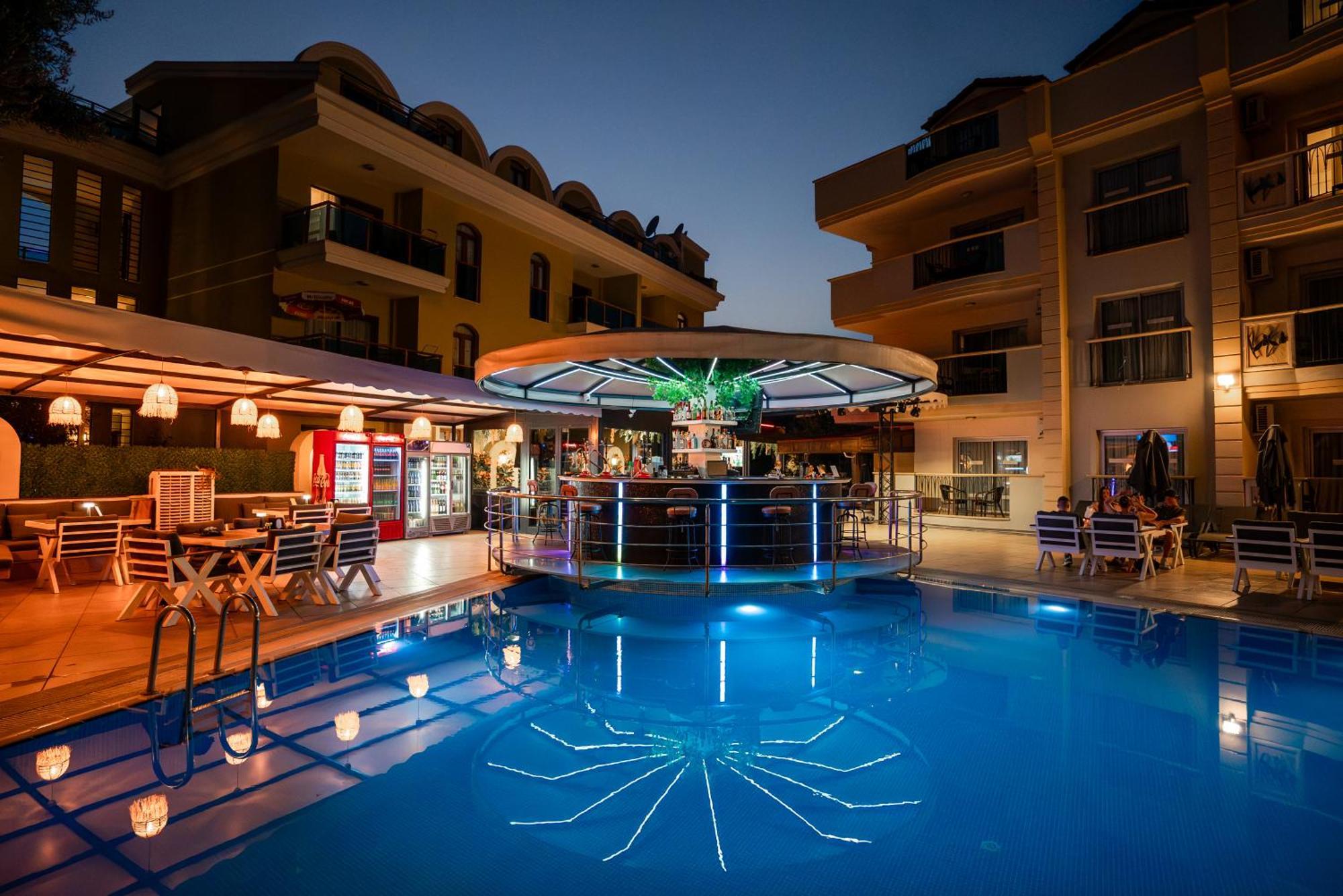 Club Karakas Apart Otel Marmaris Exteriér fotografie