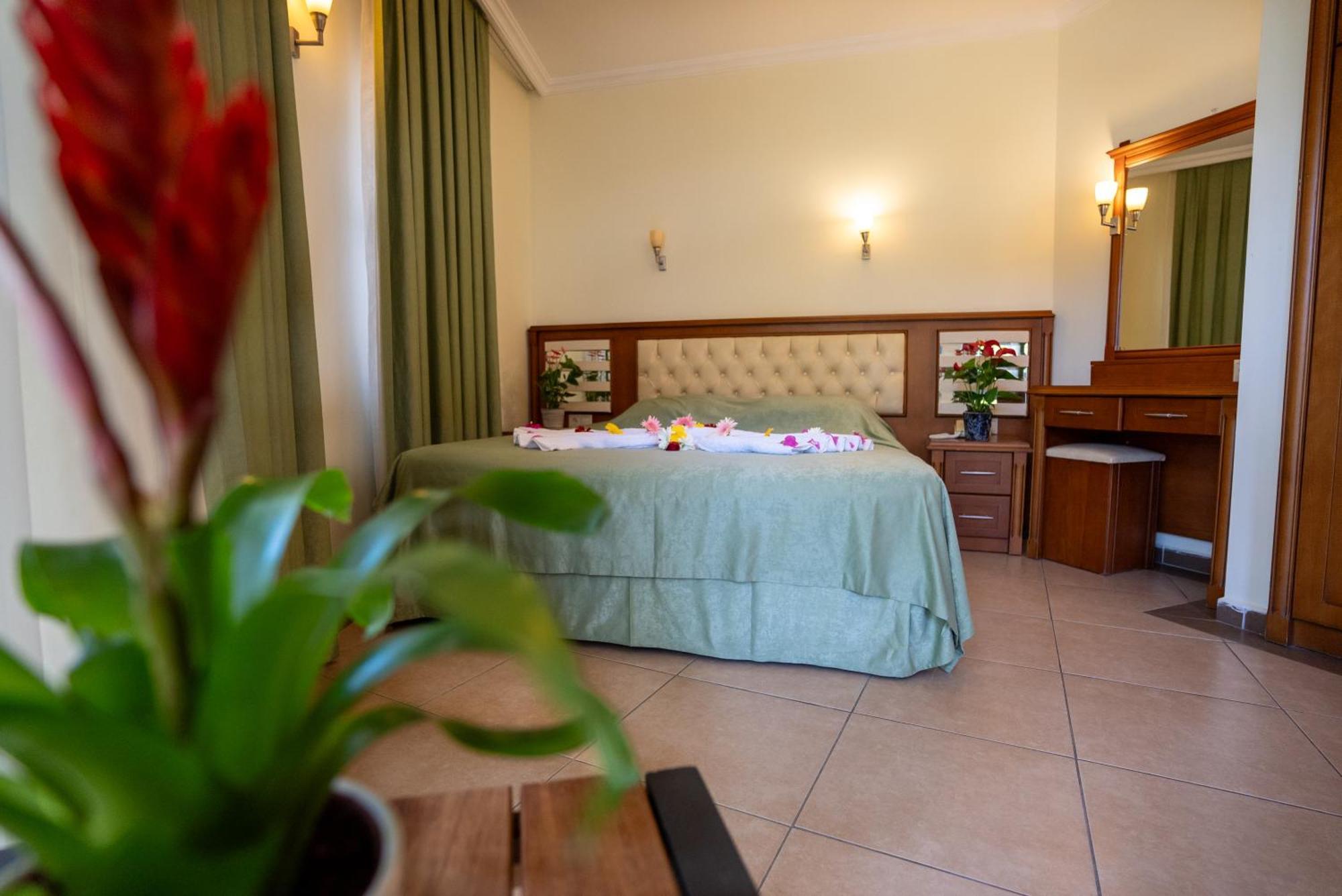Club Karakas Apart Otel Marmaris Exteriér fotografie